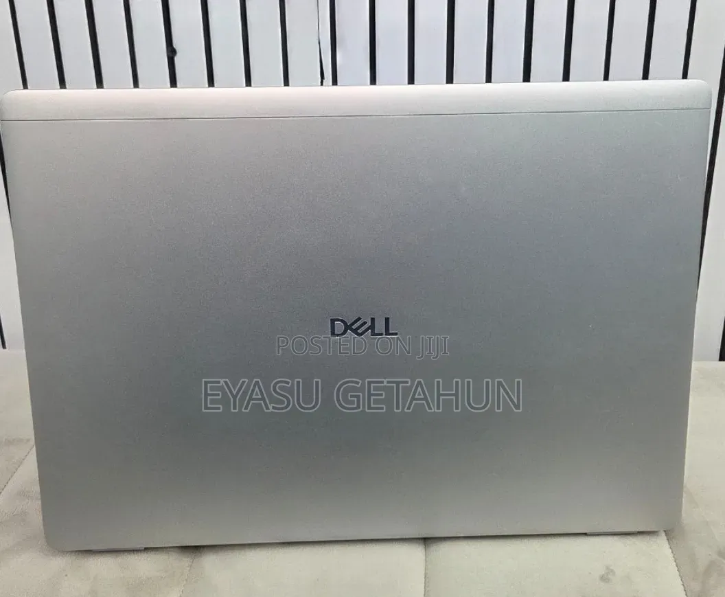 New Laptop Dell Pro 16 16GB Intel Core Ultra 7 SSD 512GB