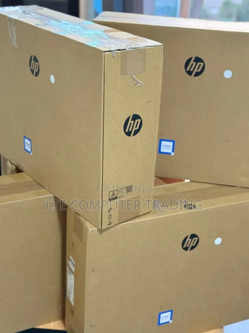 New HP ProOne 240 G10 All-in-One 8GB Intel Core i5 SSD 512GB