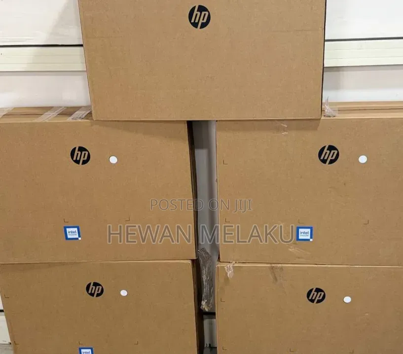 New Desktop Computer HP 200 G4 All-in-One 8GB Intel Core i5 SSD 512GB
