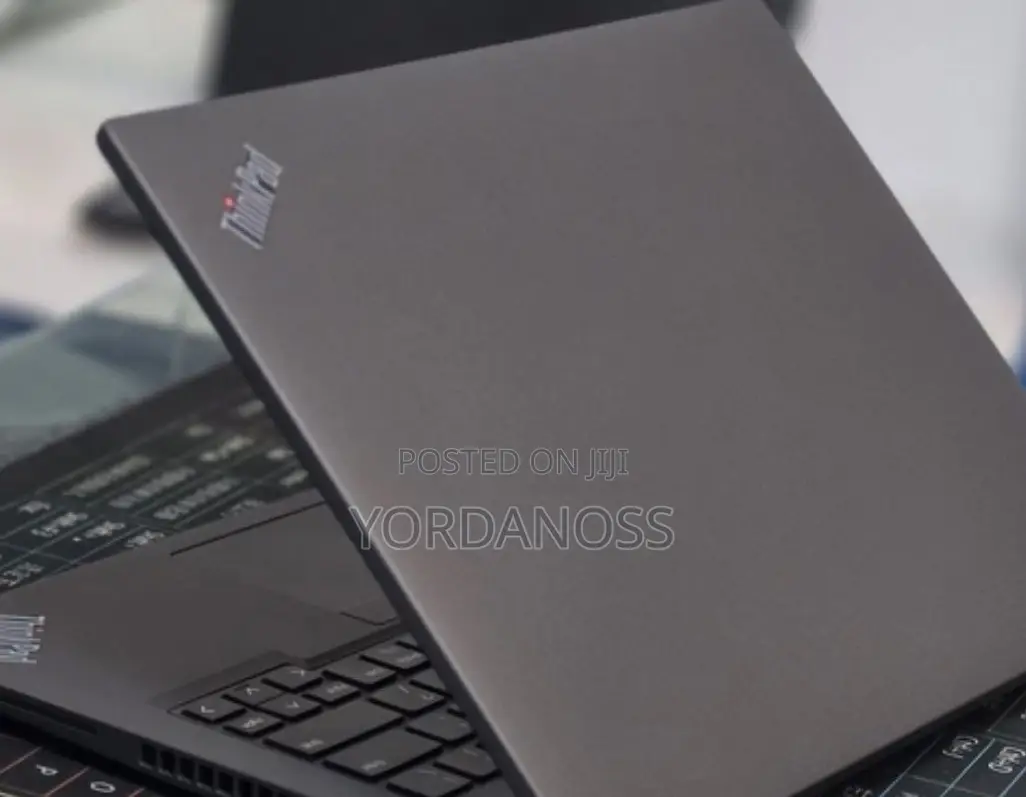 New Laptop Lenovo ThinkPad T14 16GB Intel Core i7 SSD 512GB