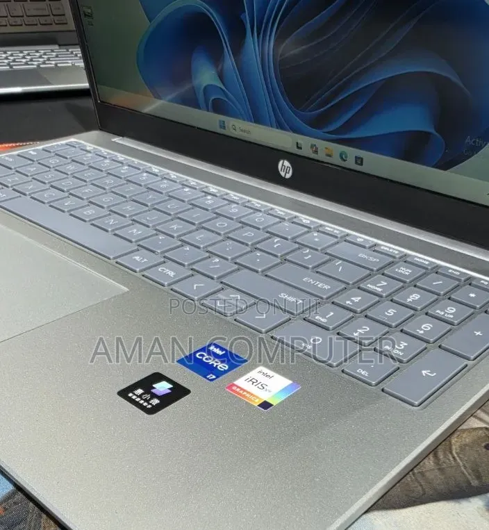 New Laptop HP Stream Notebook 16GB Intel Core i7 SSD 1T
