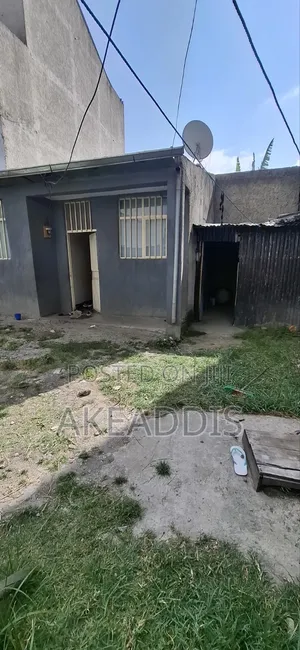 2bdrm House in Bole Ayat for sale