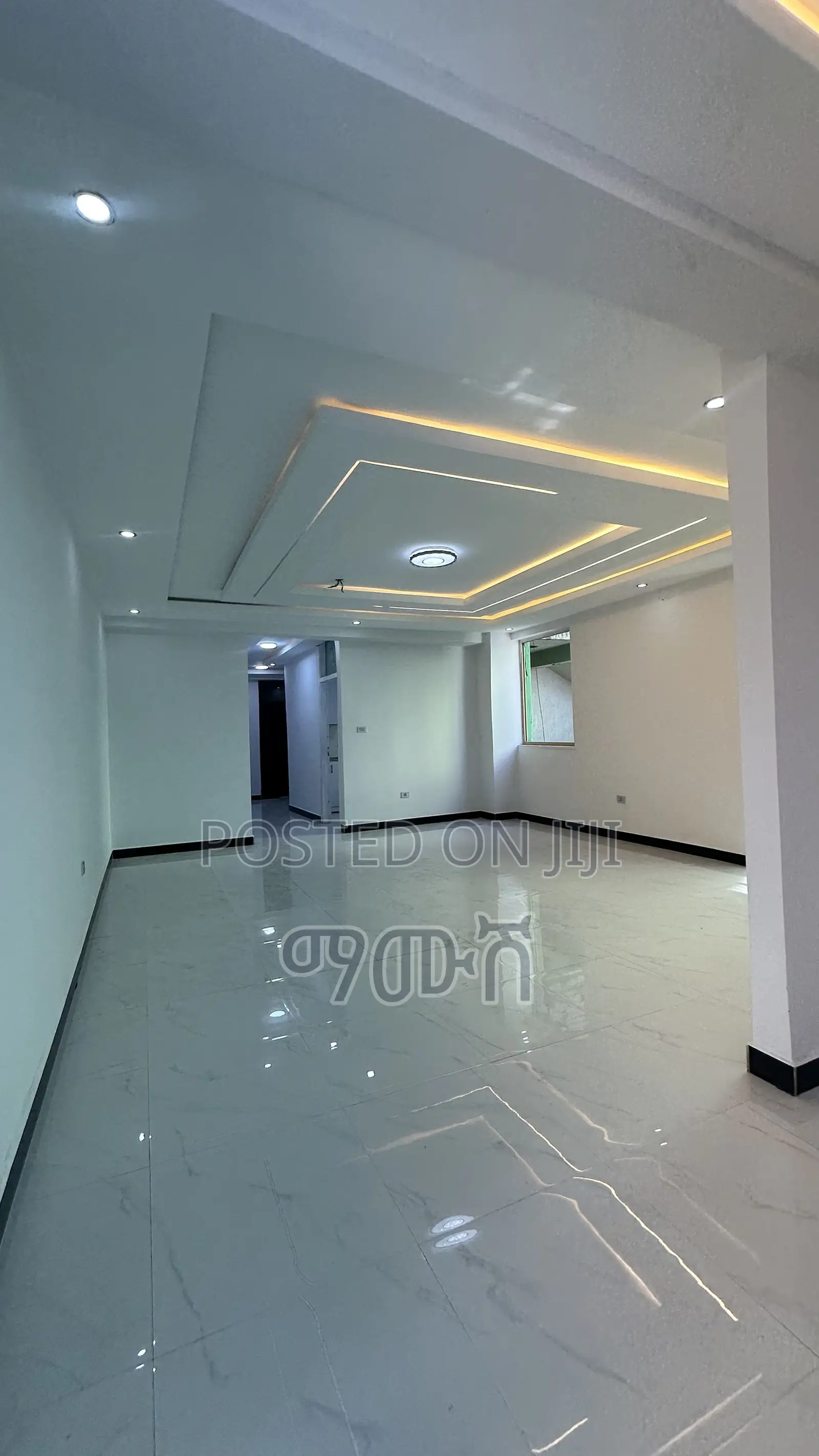 Furnished 3bdrm Condo in ለመኖሪያ ምቹ የሆነ አካባቢ, Bole for sale