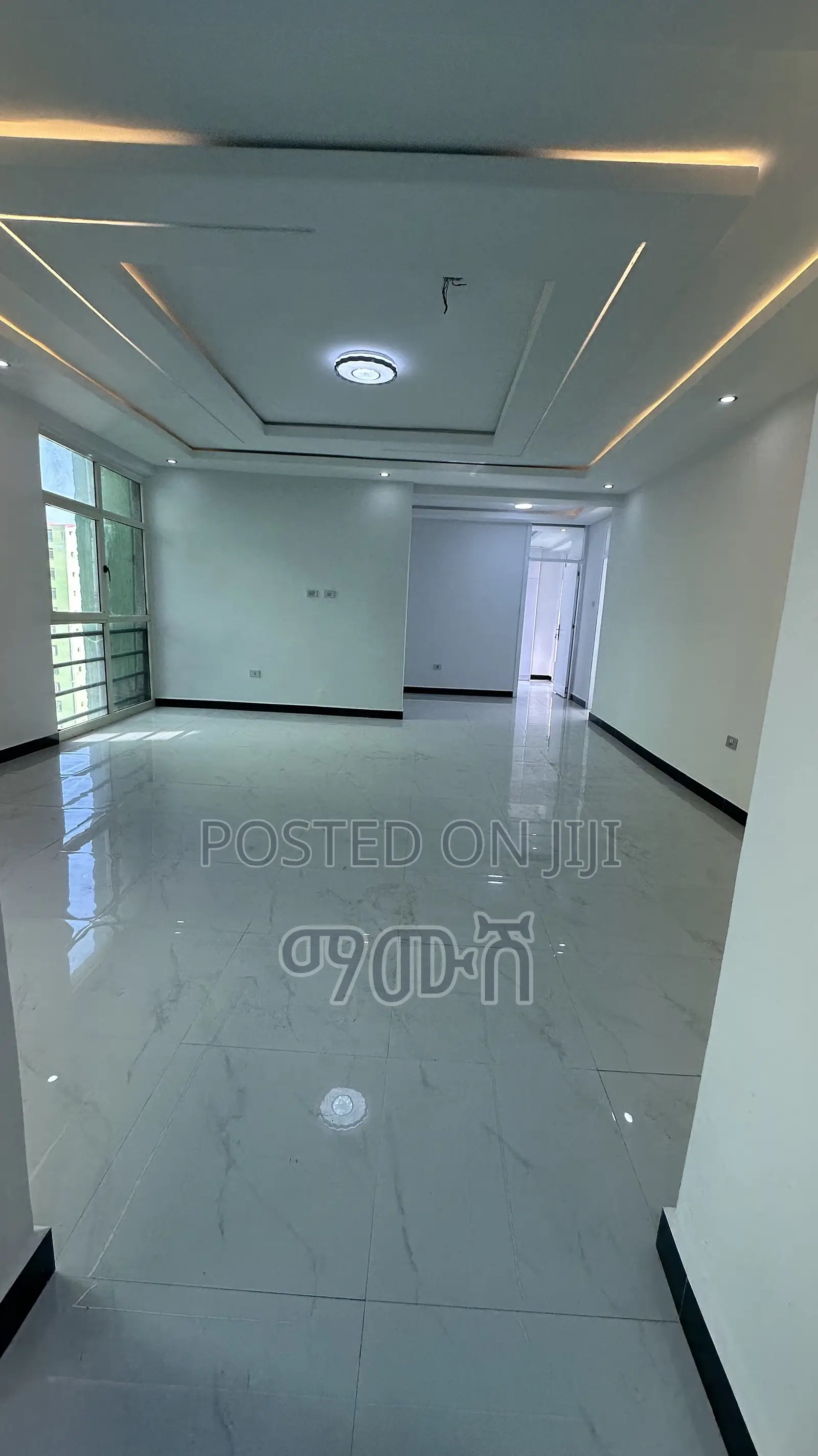 Furnished 3bdrm Condo in ለመኖሪያ ምቹ የሆነ አካባቢ, Bole for sale