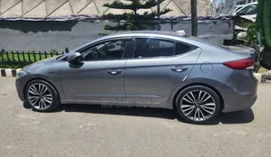 Hyundai Avante 2017 Gray