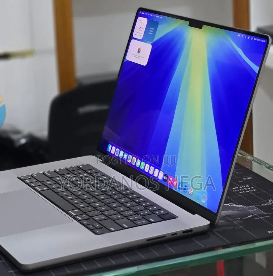 New Laptop Apple MacBook Pro 2021 M1 Max 64GB Apple M1 Max SSD 1T