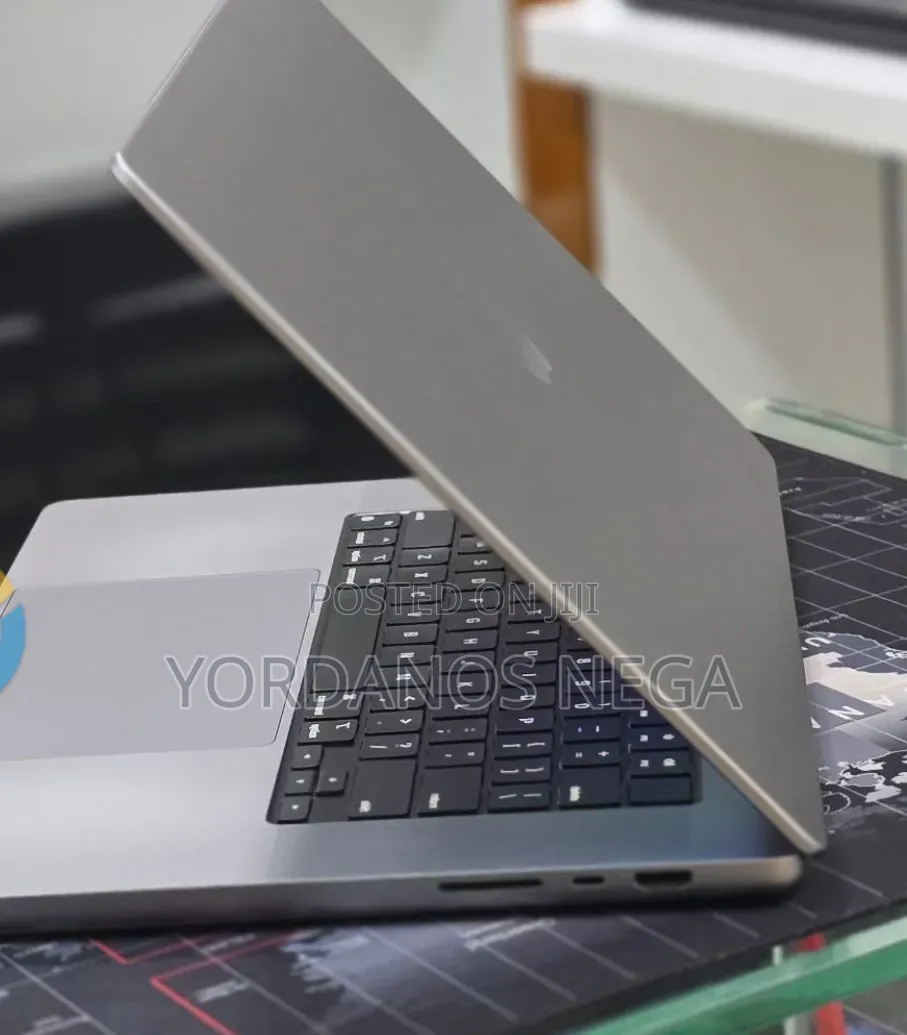 New Laptop Apple MacBook Pro 2021 M1 Max 64GB Apple M1 Max SSD 1T
