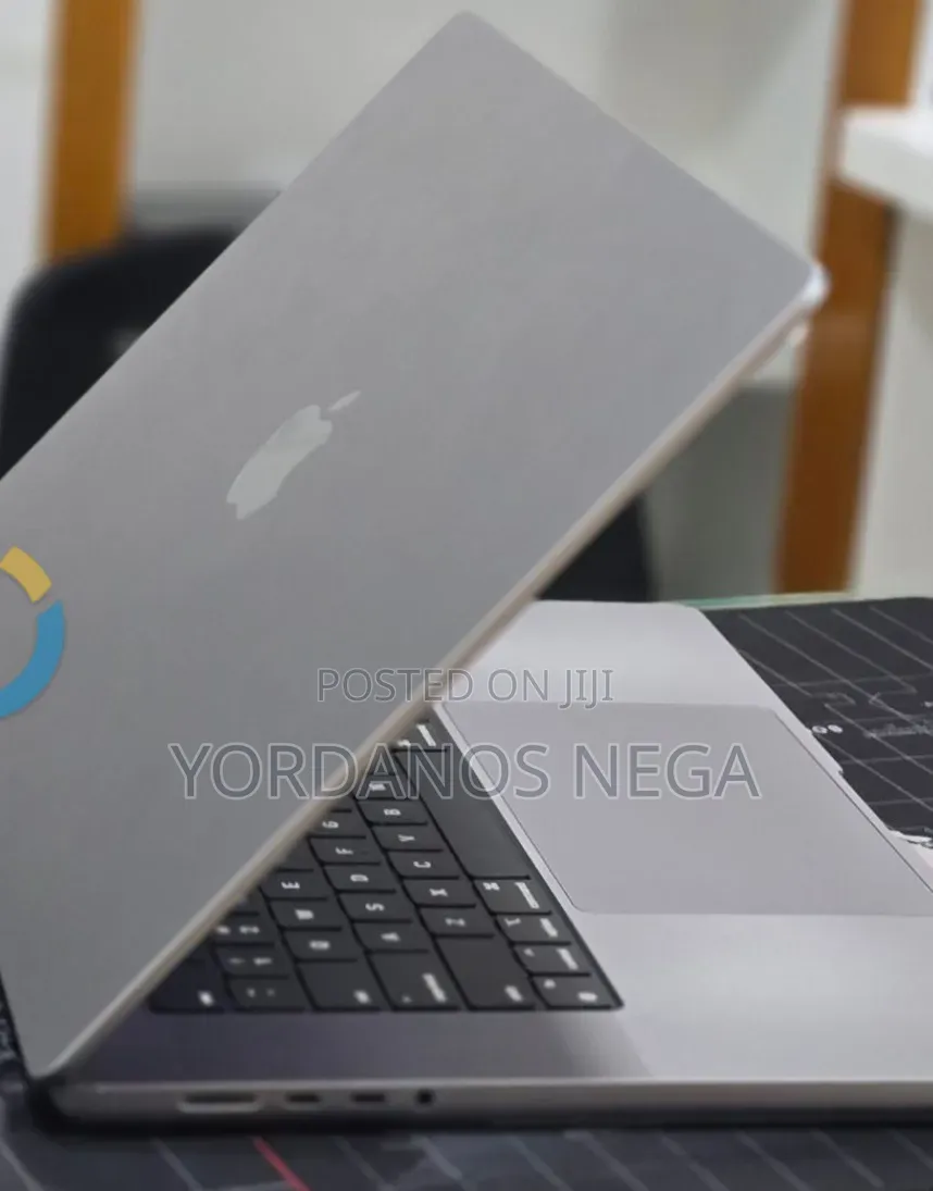 New Laptop Apple MacBook Pro 2021 M1 Max 64GB Apple M1 Max SSD 1T