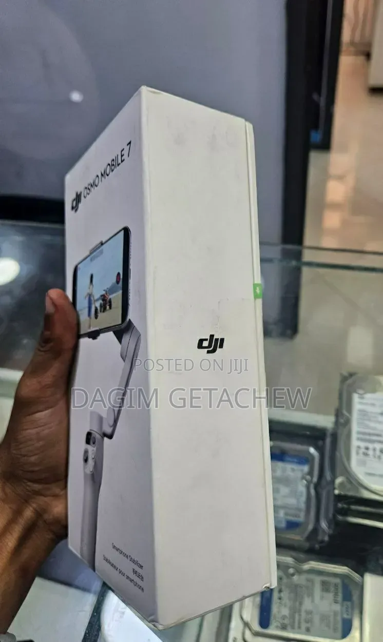 Brand New DJI Osmo Mobile 7 Smartphone Gimbal Stabilizer