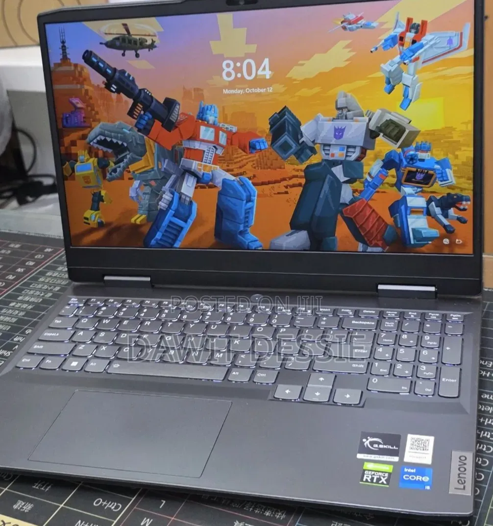 New Laptop Lenovo 16GB Intel Core i5 SSD 512GB