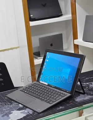 New Laptop HP X2 8GB Intel Core i7 SSD 256GB
