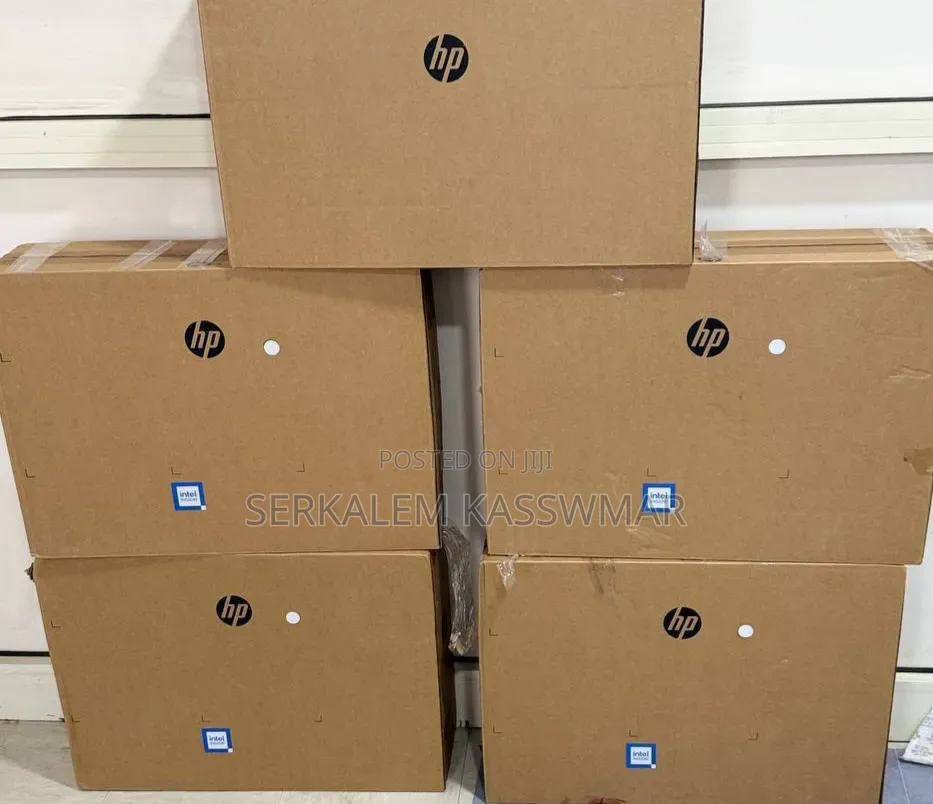 New Desktop Computer HP 200 G4 All-in-One 8GB Intel Core i5 SSD 512GB