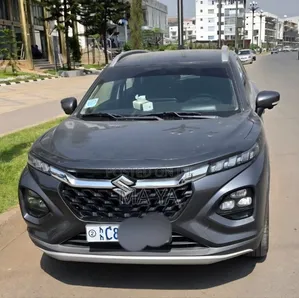 Suzuki Fronx 2025 Gray