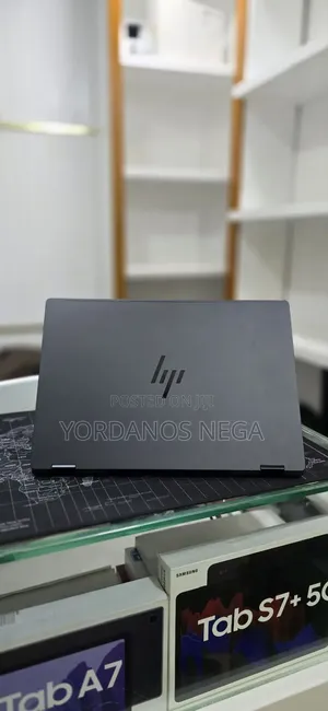 New Laptop HP OmniBook X Flip 16" 16GB Intel Core Ultra 7 SSD 1T