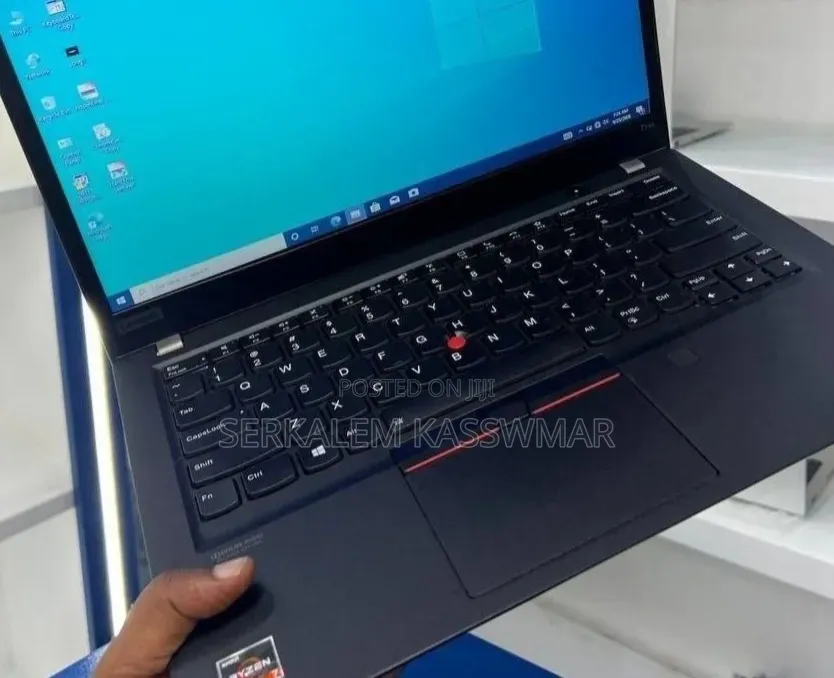 New Laptop Lenovo ThinkPad T14 16GB AMD Ryzen 7 SSD 512GB