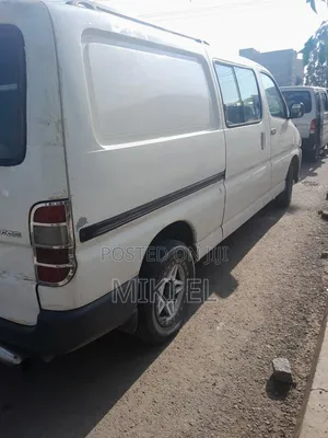 Toyota HiAce 2008 White