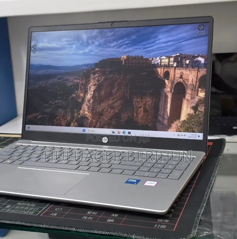New Laptop HP Stream Notebook 16GB Intel Core i5 SSD 512GB