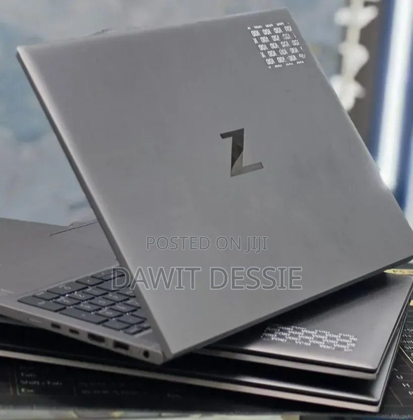 New Laptop HP 16GB Intel Core i5 SSD 512GB