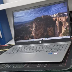 New Laptop HP Stream Notebook 16GB Intel Core 5 SSD 512GB