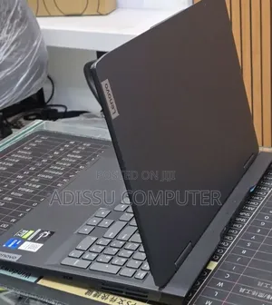 New Laptop Lenovo 16GB Intel Core i5 SSD 512GB