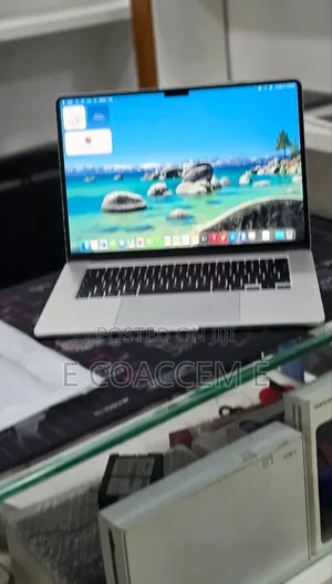 New Laptop Apple MacBook Air 2026 M5 16GB Apple M5 SSD 512GB