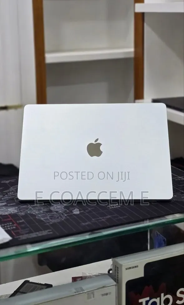 New Laptop Apple MacBook Air 2026 M5 16GB Apple M5 SSD 512GB