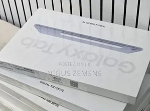 New Laptop Samsung Galaxy Book4 8GB SSD 128GB