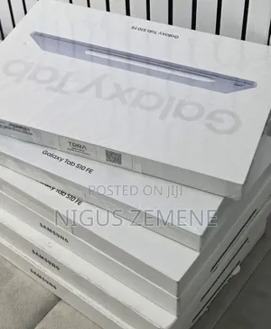 New Laptop Samsung Galaxy Book4 8GB SSD 128GB