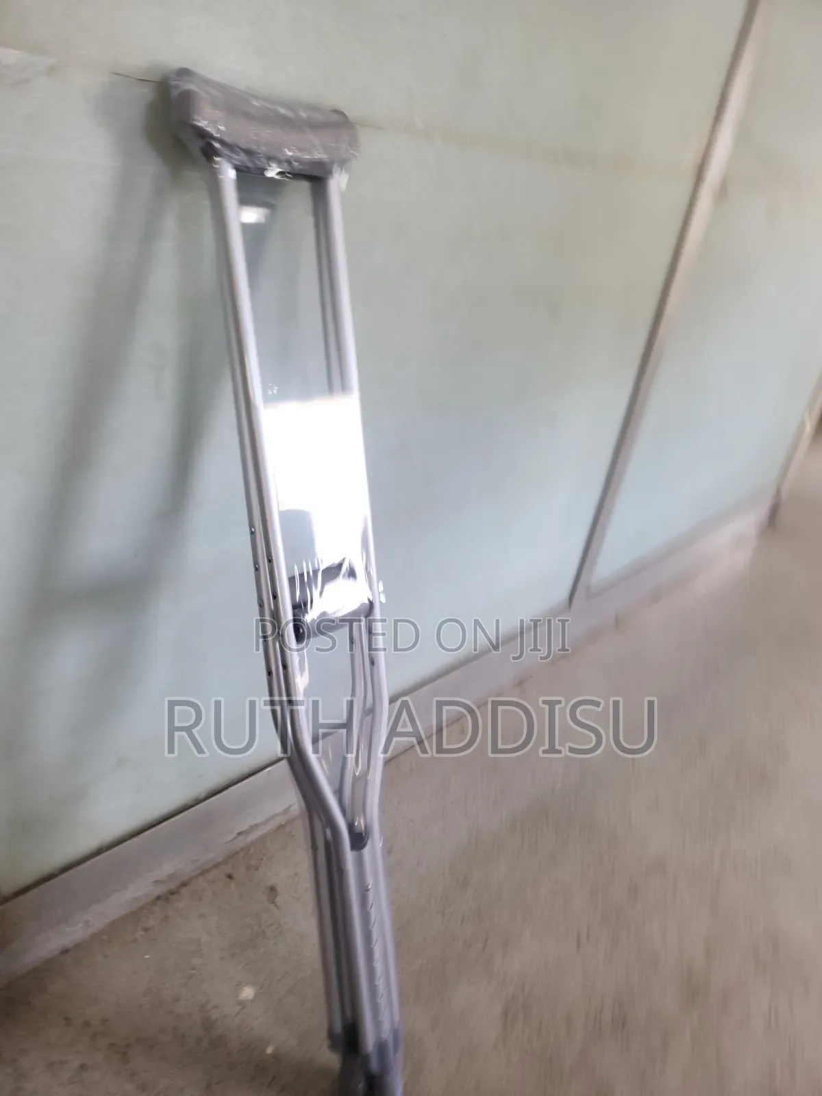 Axillary Bilateral Crutches忝我crutches求診crutches輕微crutches Crutches