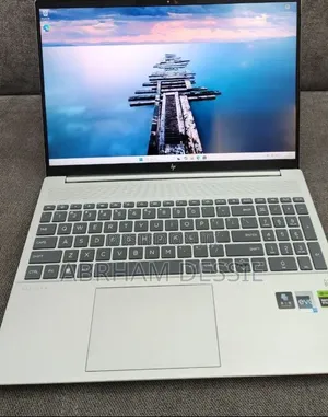 New Laptop HP 16GB Intel Core i7 SSD 1T