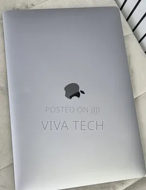 New Laptop Apple MacBook Pro 2019 16GB Intel Core i9 SSD 512GB