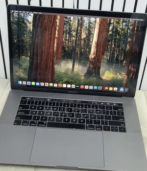 New Laptop Apple MacBook Pro 2019 16GB Intel Core i9 SSD 512GB