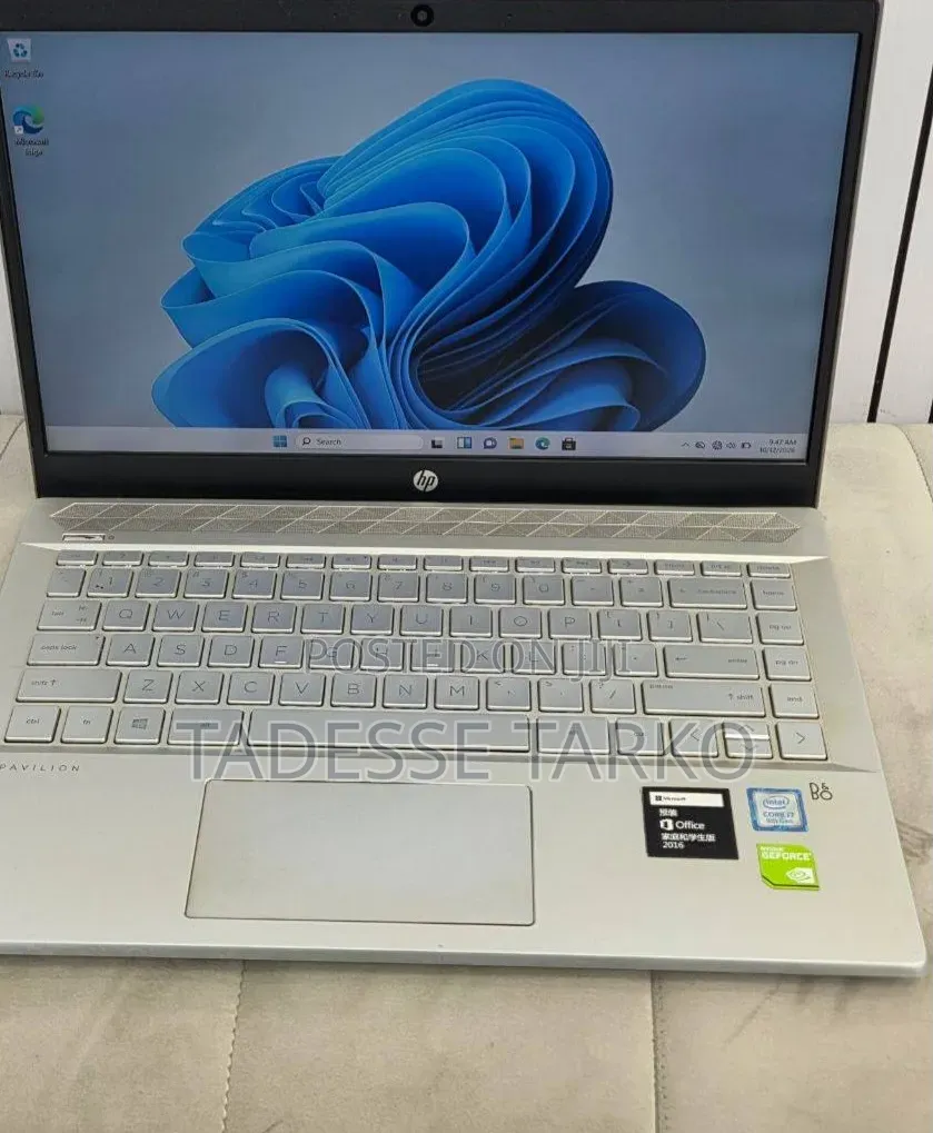 New Laptop HP Pavilion 14 8GB Intel Core i7 SSD 1T