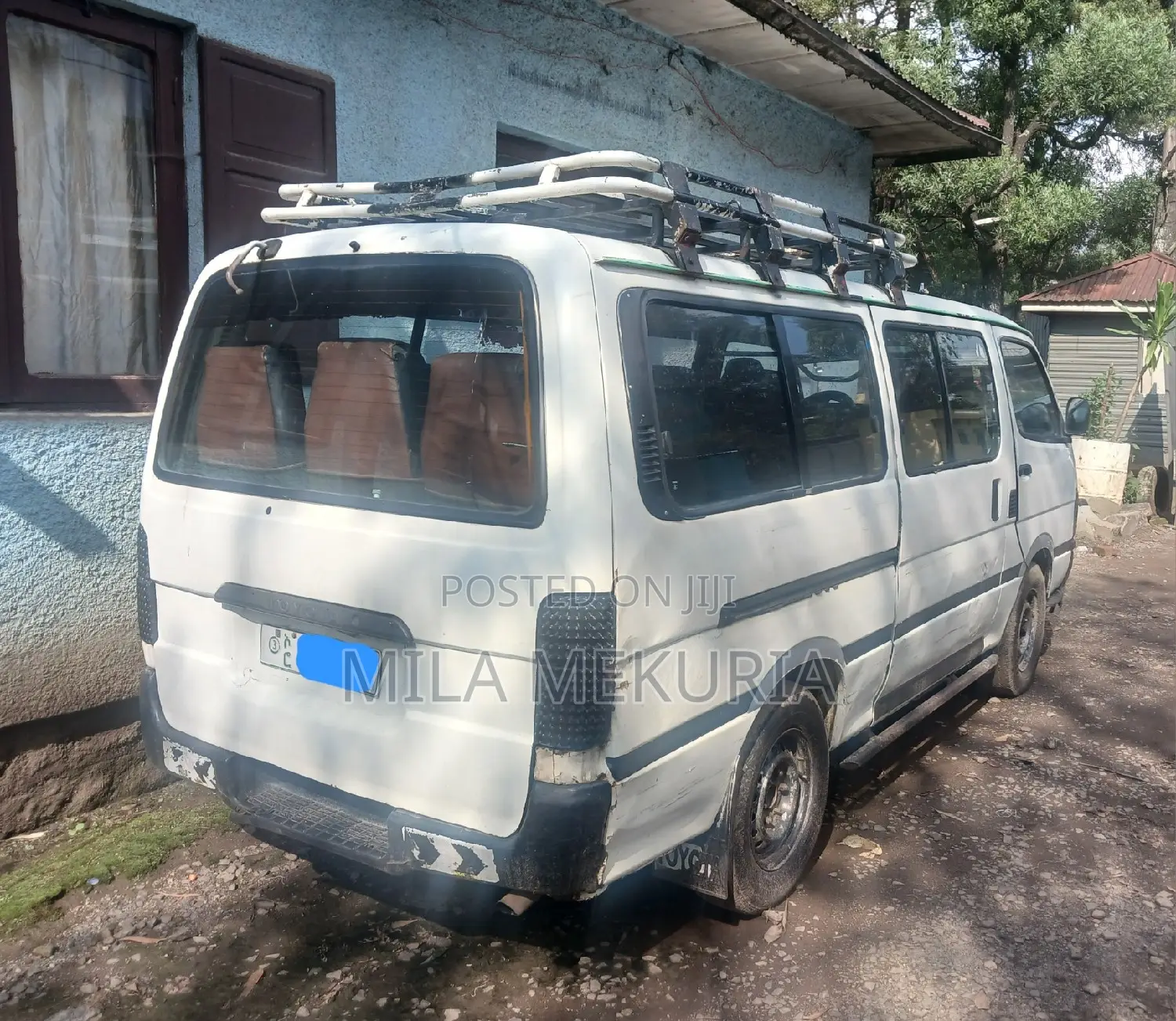 Toyota Hilux 1999 White