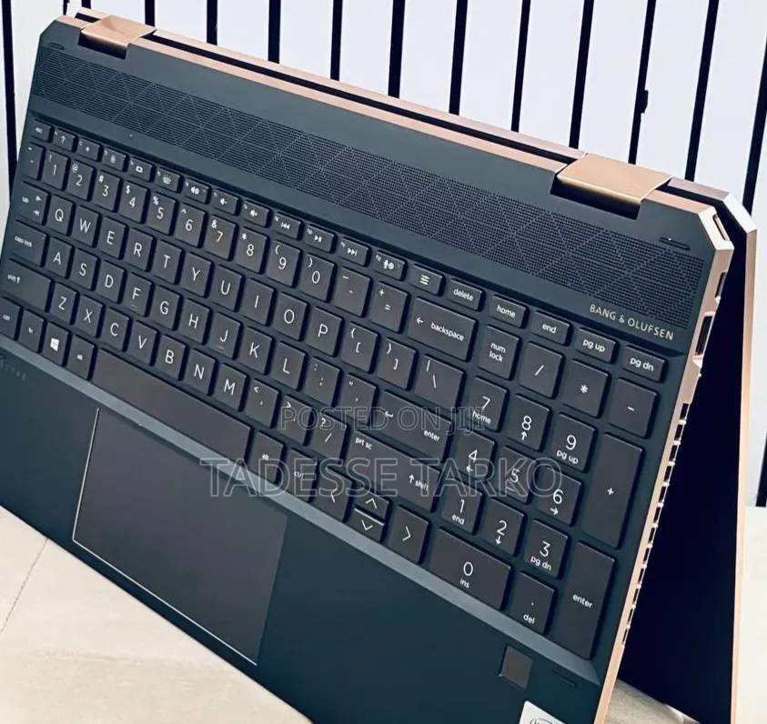 New Laptop HP Spectre 16GB Intel Core i7 SSD 1T