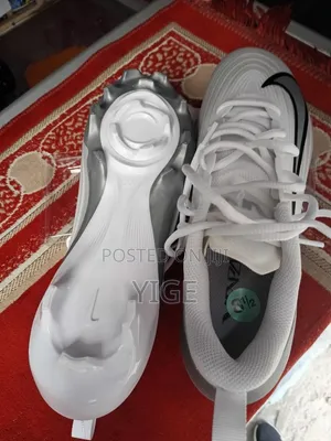 Football Shose