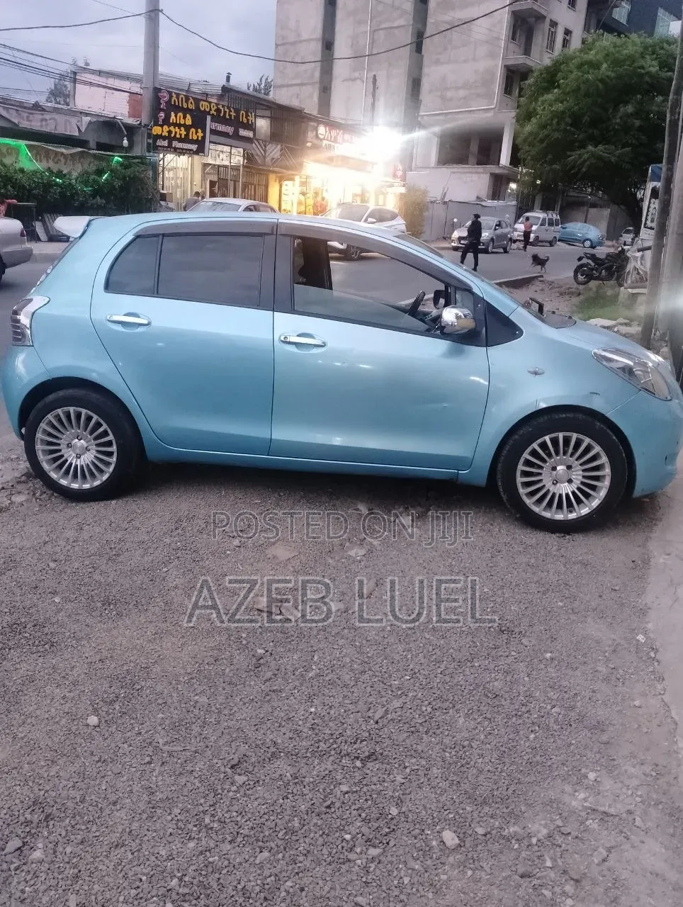 Toyota Vitz 2005