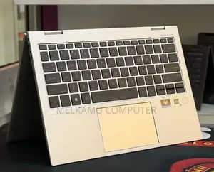New Laptop HP EliteBook 830 G9 16GB Intel Core i7 SSD 512GB