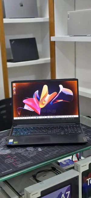New Laptop Lenovo Ideapad Gaming 3 8GB Intel Core i5 SSD 512GB