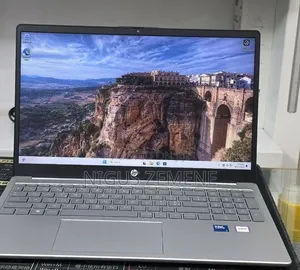 New Laptop HP Stream Notebook 16GB Intel Core i5 SSD 512GB