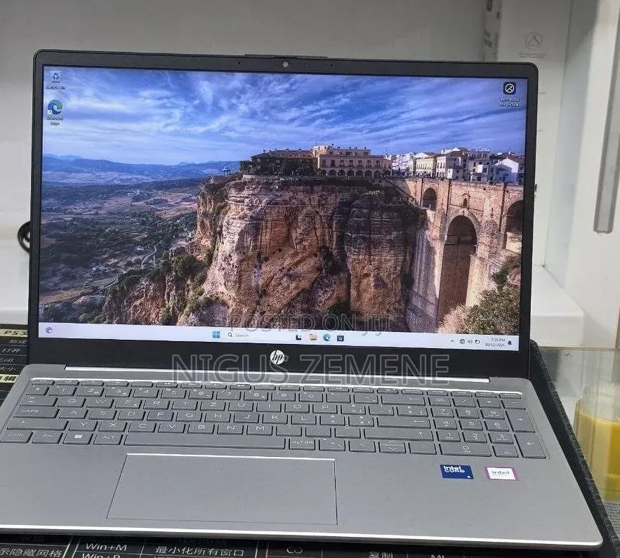 New Laptop HP Stream Notebook 16GB Intel Core i5 SSD 512GB