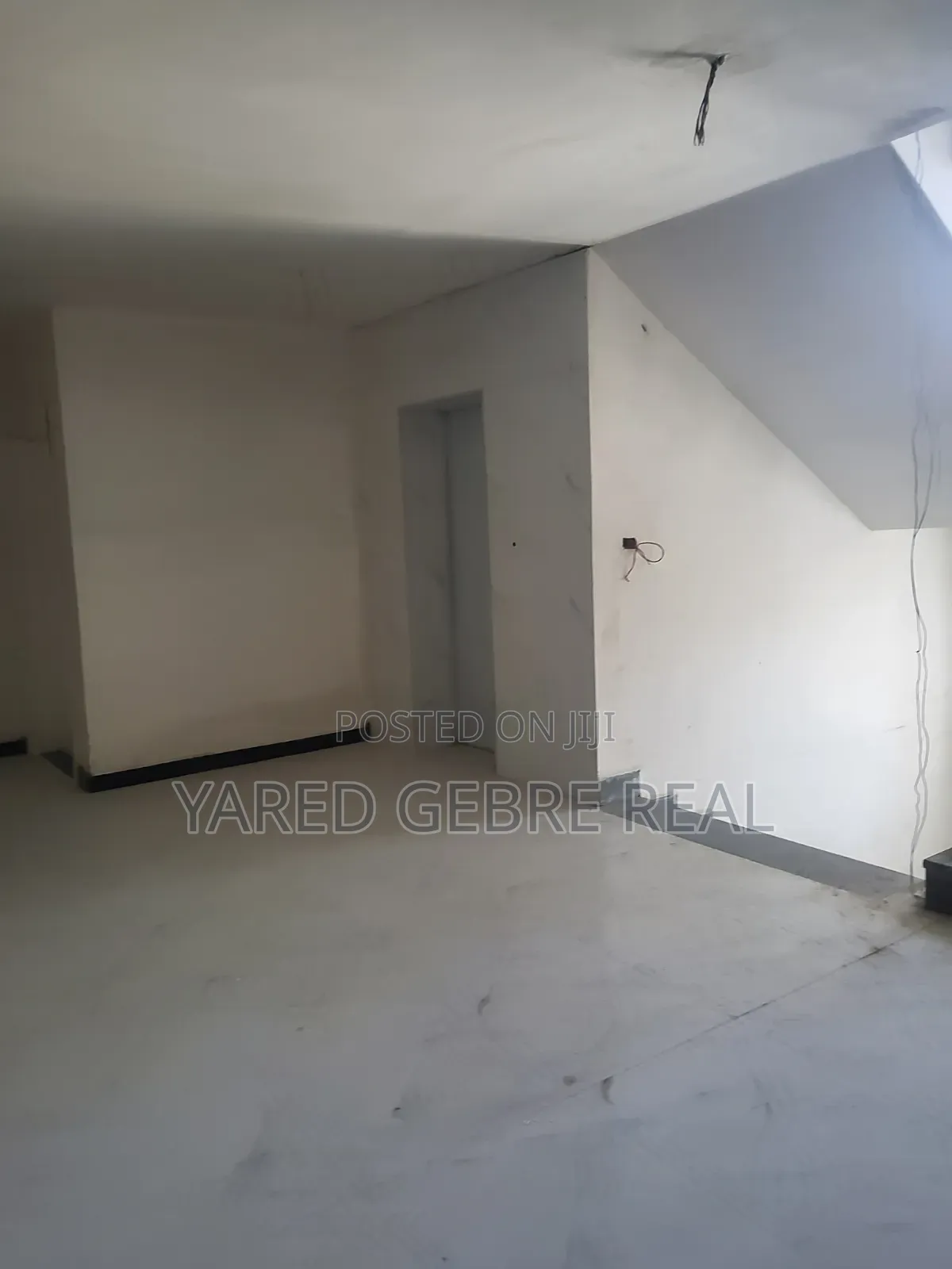 1bdrm Apartment in Real Estate, Bole for sale