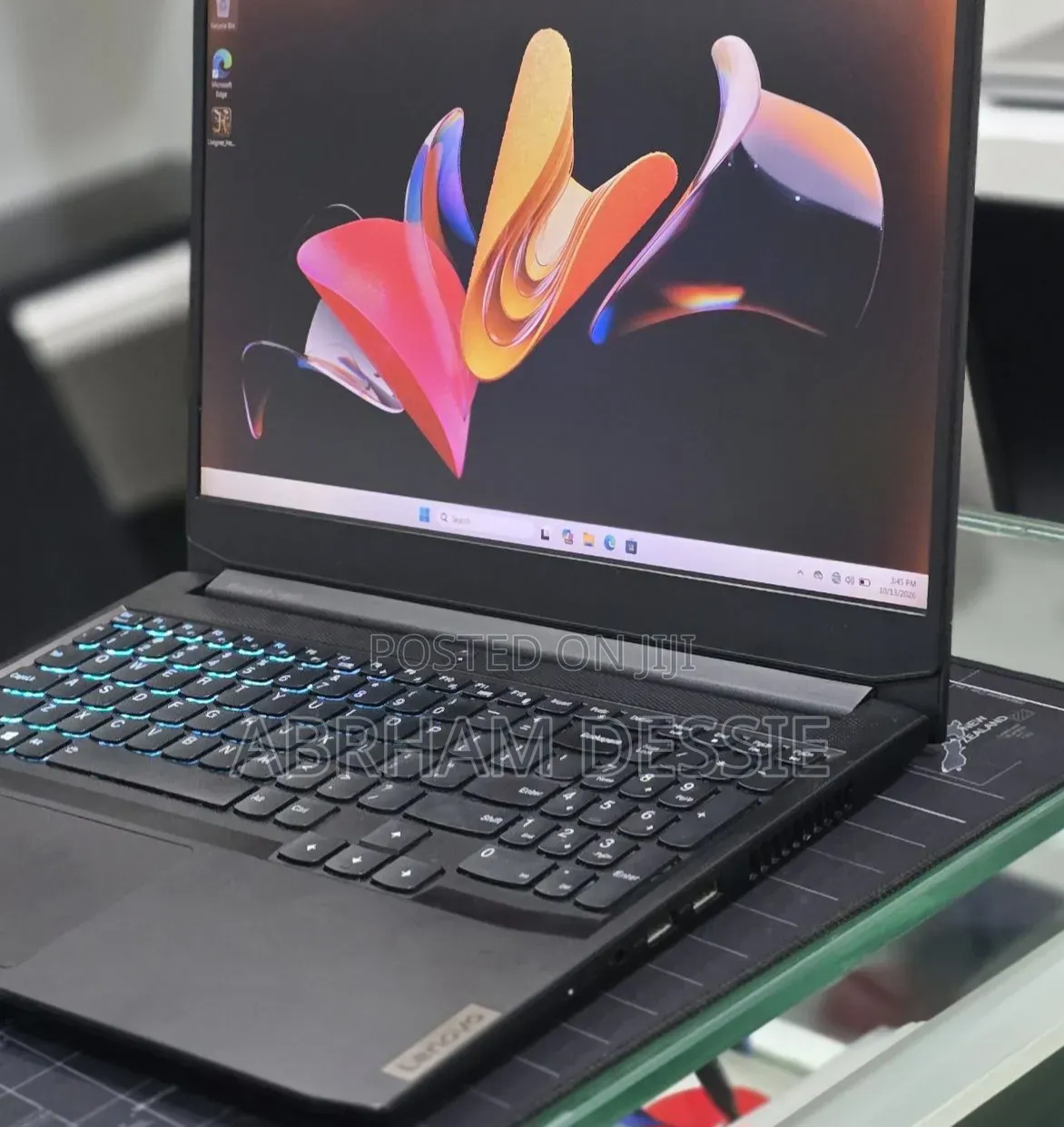 New Laptop Lenovo 8GB Intel Core i5 SSD 512GB