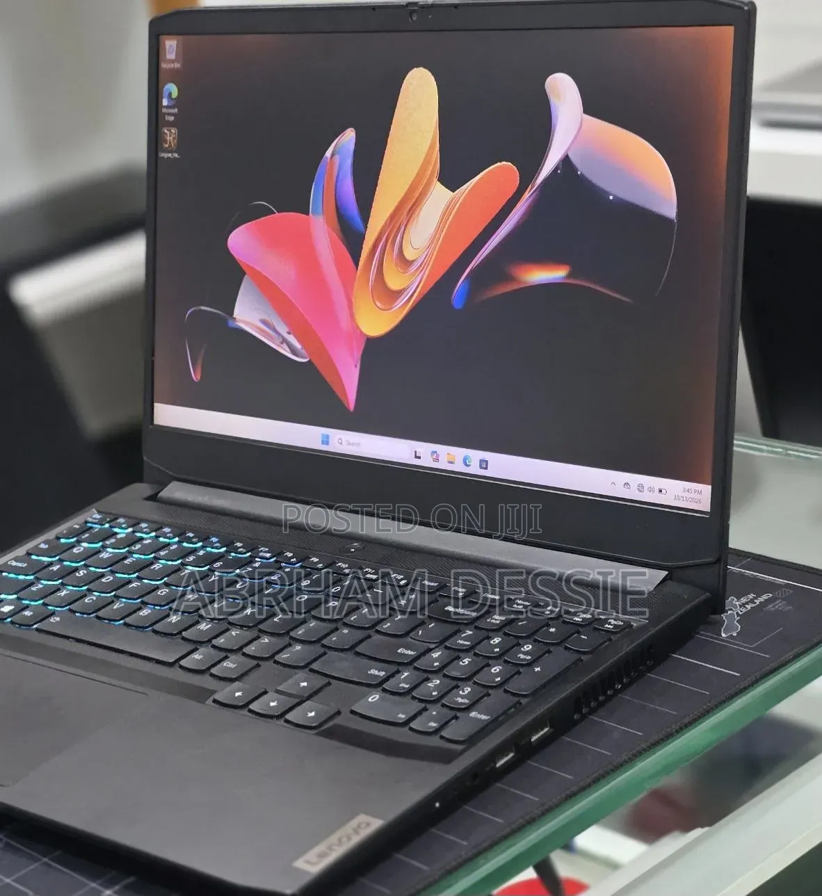 New Laptop Lenovo 8GB Intel Core i5 SSD 512GB