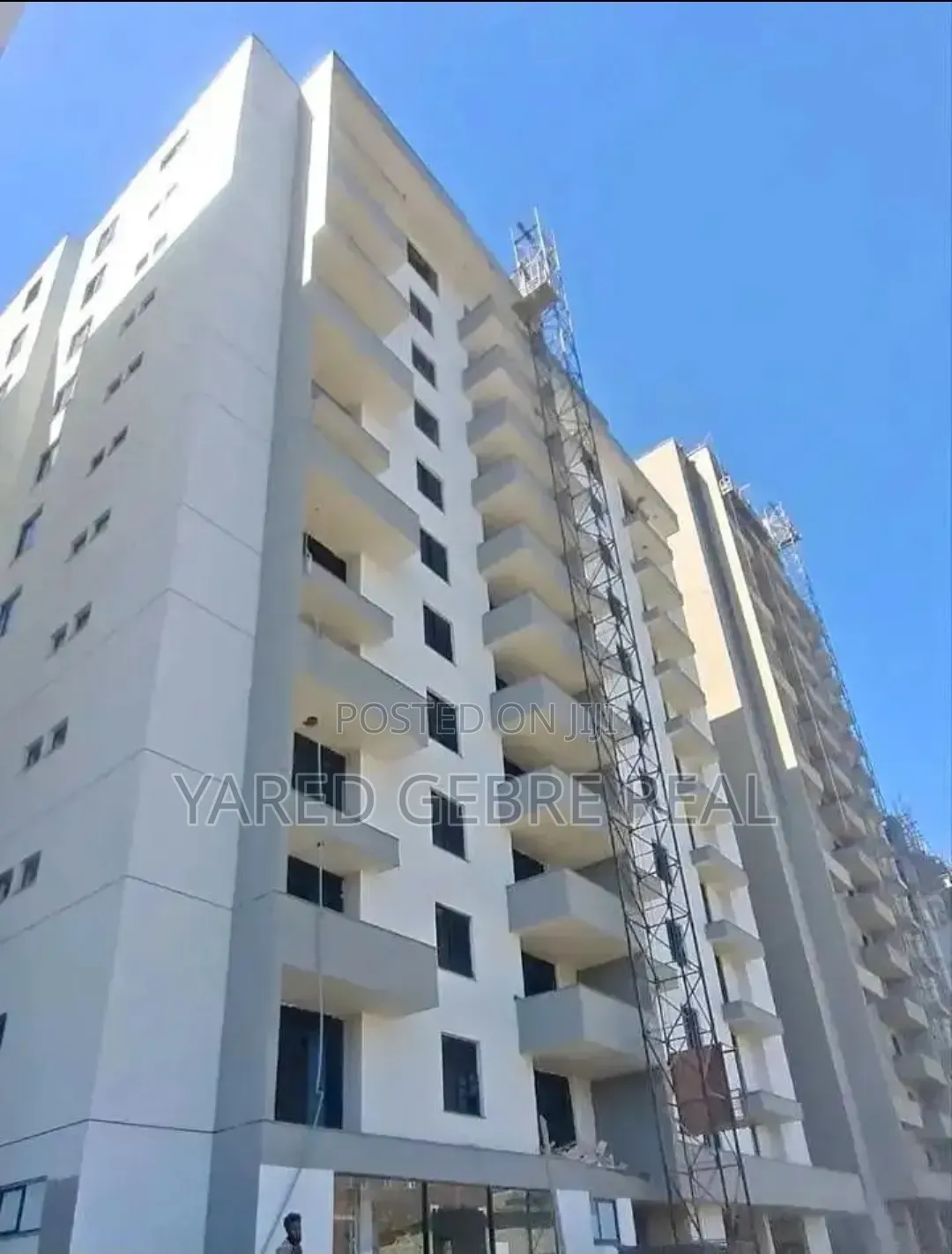 1bdrm Apartment in Real Estate, Bole for sale