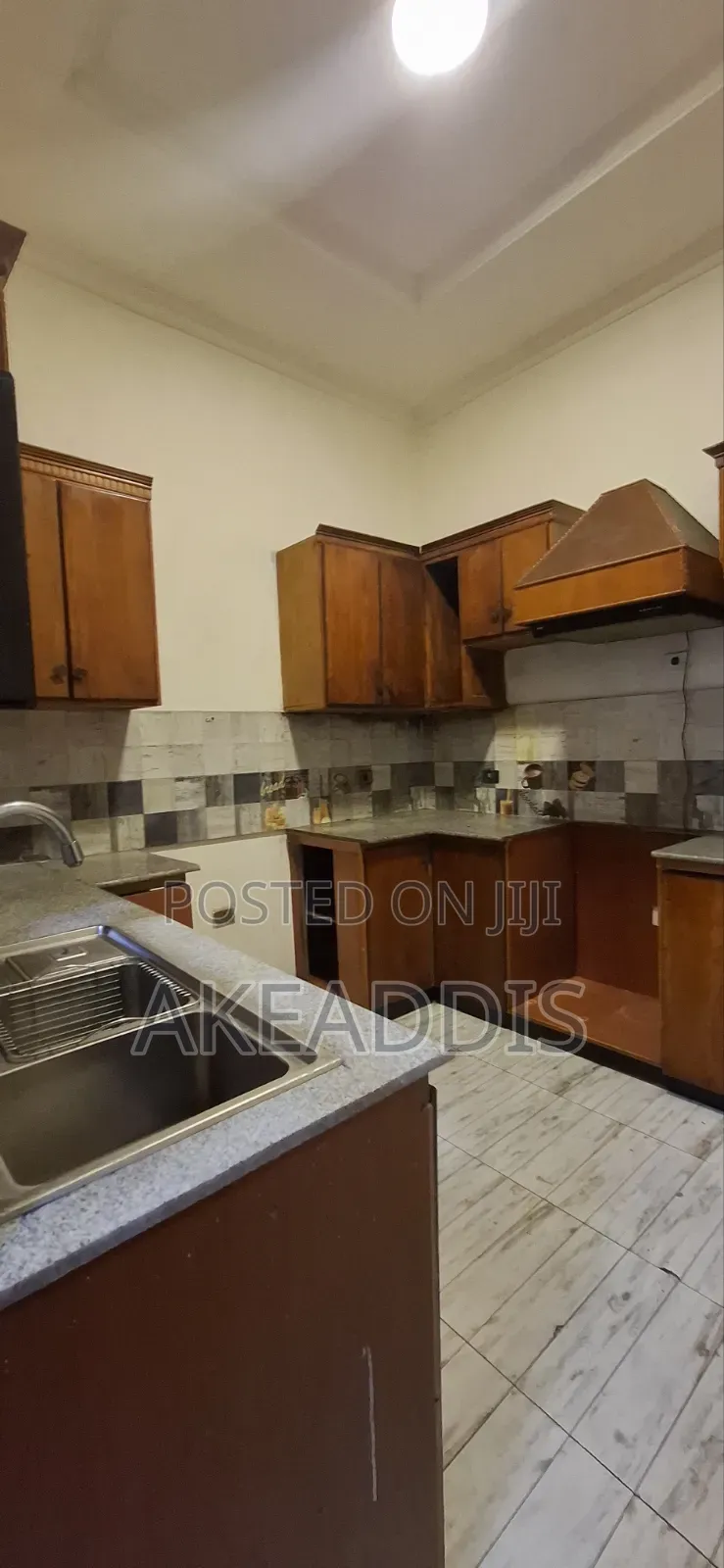 Furnished 5bdrm Villa in Bole Ayat for sale