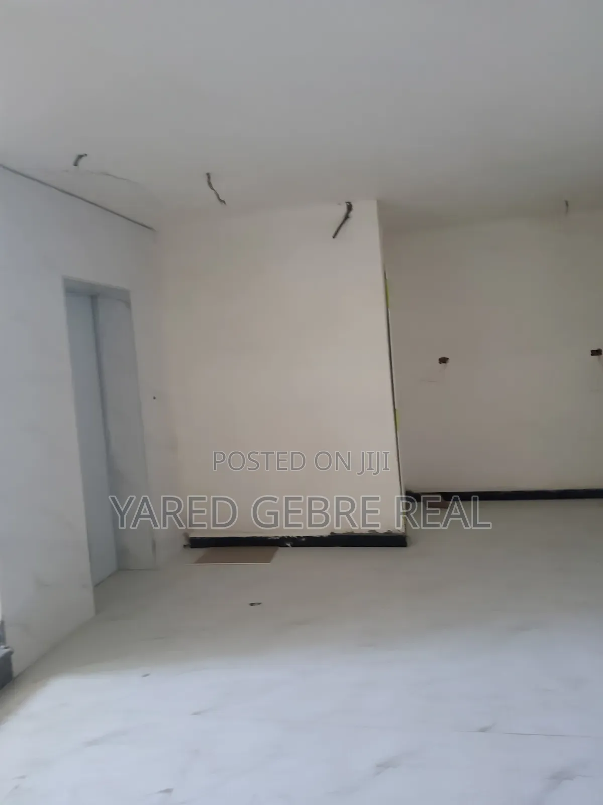 1bdrm Apartment in Real Estate, Bole for sale