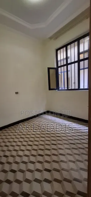 Furnished 5bdrm Villa in Bole Ayat for sale