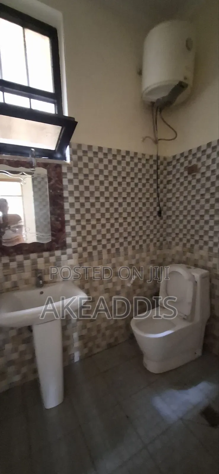 Furnished 5bdrm Villa in Bole Ayat for sale