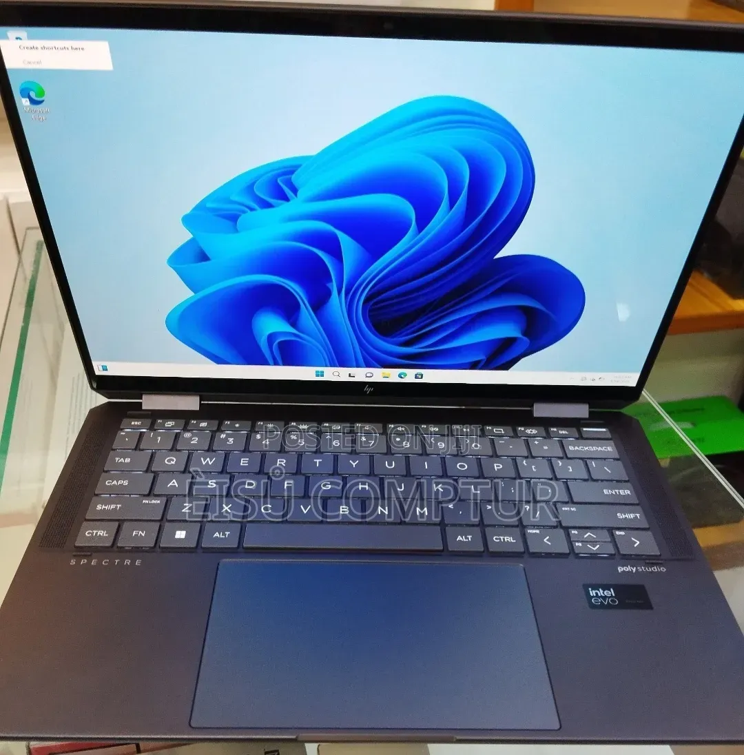 New Laptop HP Spectre 16GB Intel Core Ultra 7 SSD 1T